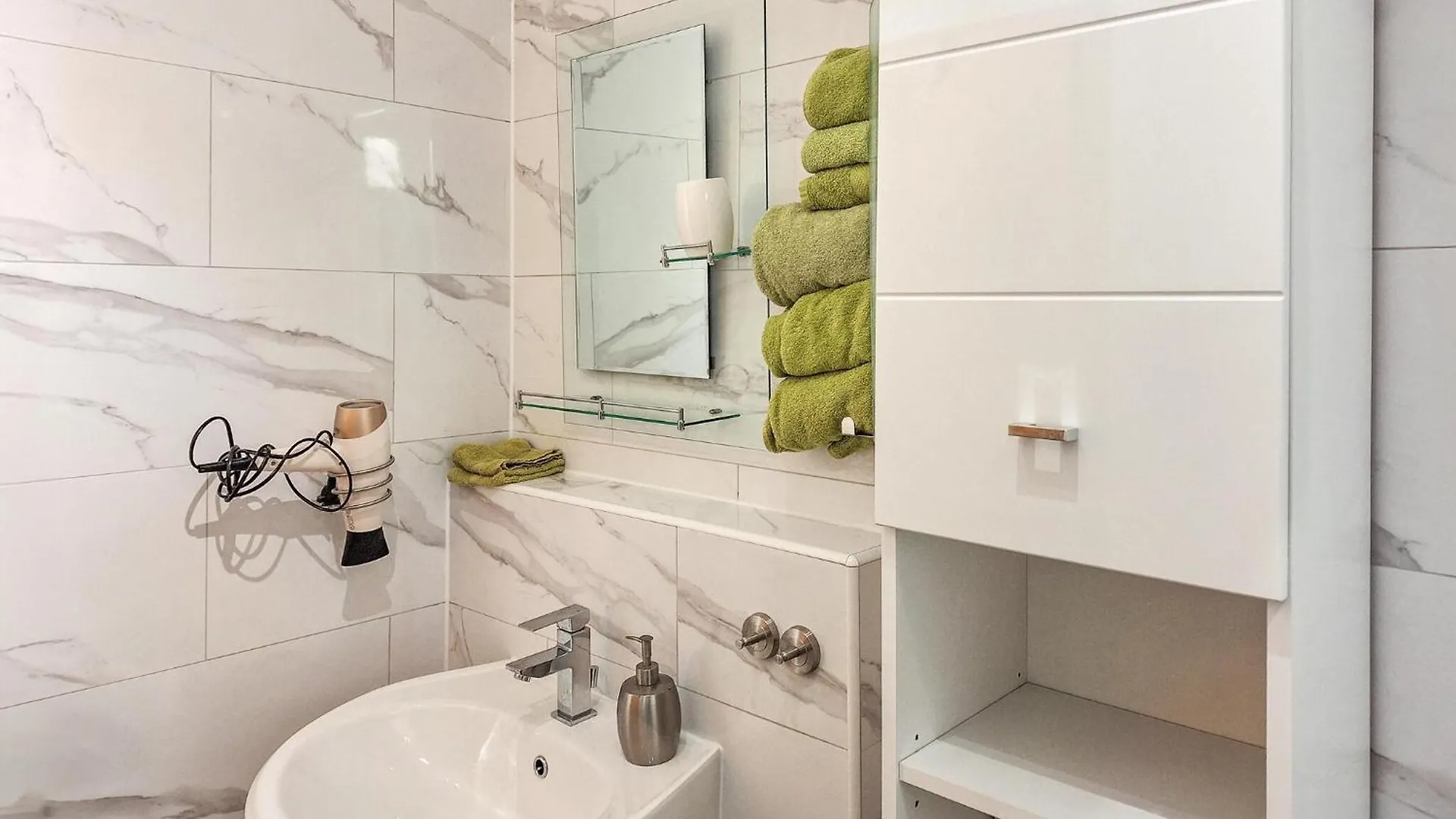 Gorgeous Apartment In Heinersreuth With Wifi
